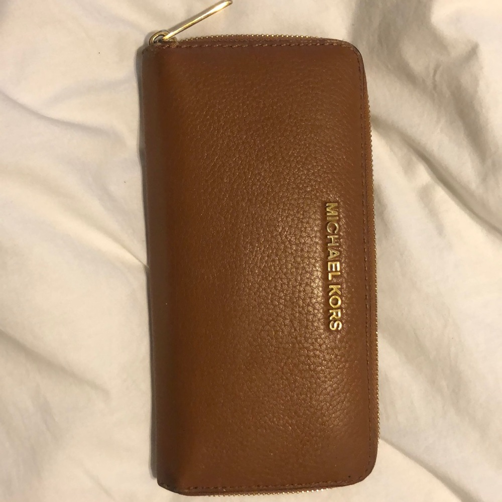 Michael Kors wallet